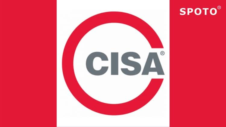 What consists of the course of CISA certification training provided by SPOTO?