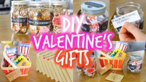 5 Adorable & Cute Valentine's Day Gift Ideas for Her